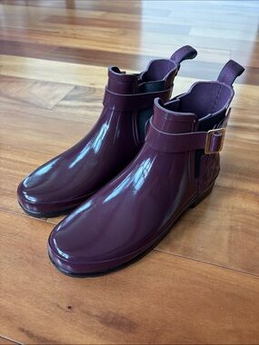 NWOT Hunter rain boots